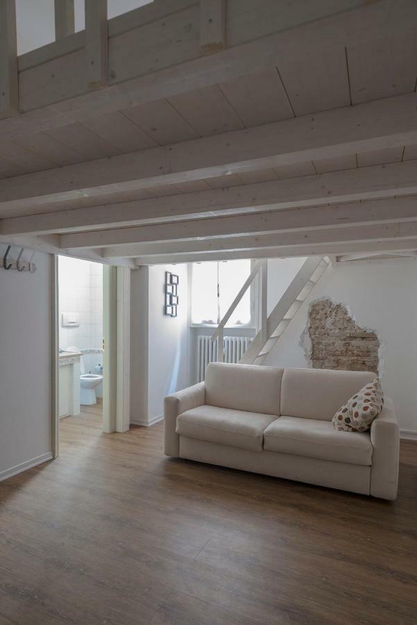New Loft In The Heart Of Bologna 2 Lejlighed Eksteriør billede